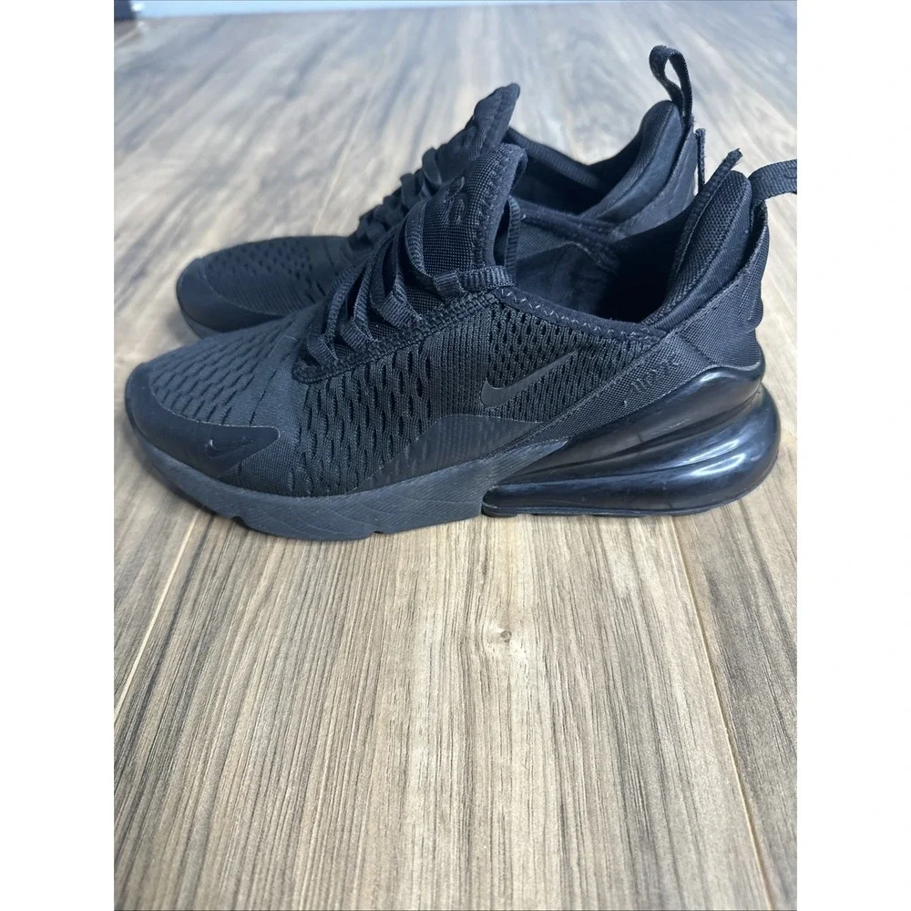 Nike Air Max 270 BQ5776-001 Black Shoe Sneakers Youth Unisex Size 6Y‎